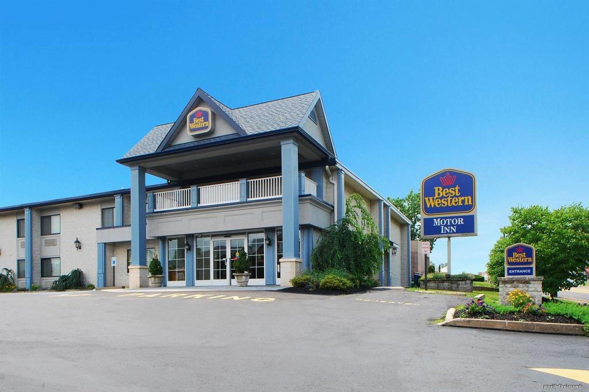 Econo Lodge Квакертаун Экстерьер фото