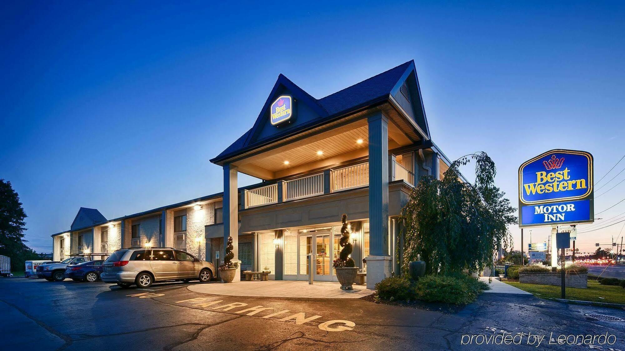 Econo Lodge Квакертаун Экстерьер фото